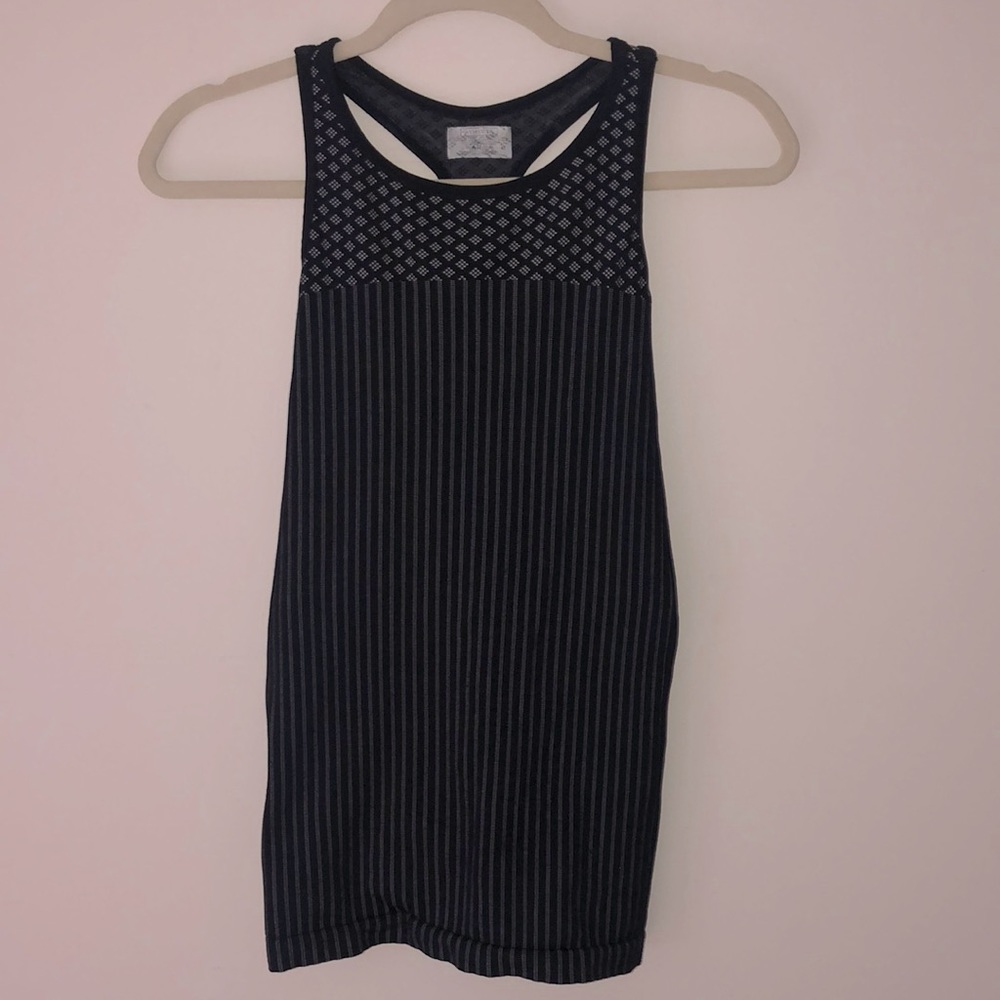 GUC Navy and white Athleta tank top Size Medium